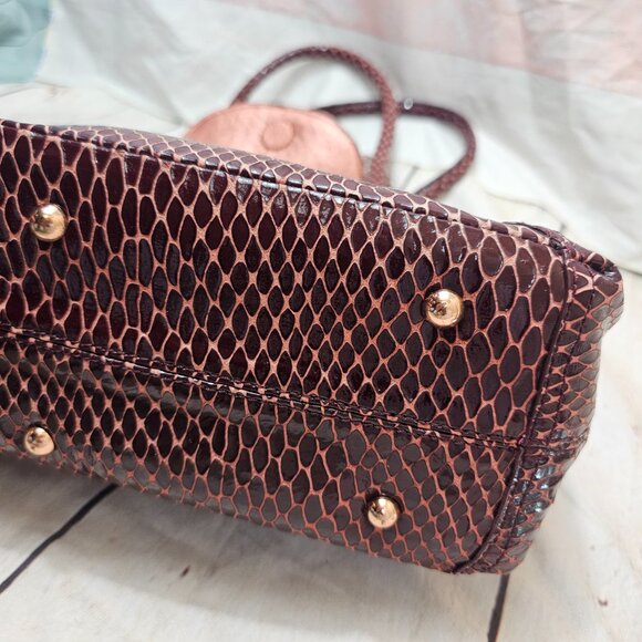 LA GIOE di TOSCANA The Italian Collection Snake Croc Print Patent Leather Bag - Picture 13 of 15